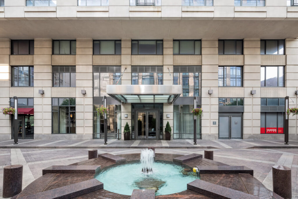 Trump Tower City Center Amenities